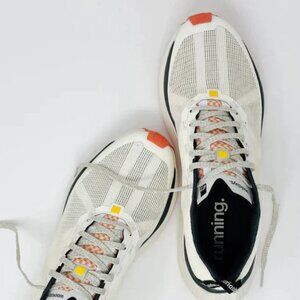 4T2 - Weekdays Running Shoe (Unisex)